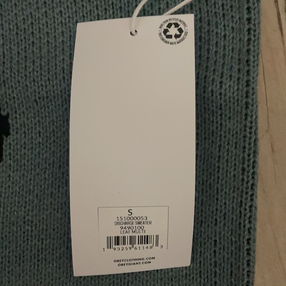 Men’s Small Obey Sweater - Picture 2 of 3